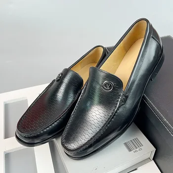Klasičen italijanski Design Mens Kovinski Loafers Black Pravega Usnja Slip za Obleko Obutev za Moške, Priložnostne Poslovnih Formalno Vožnjo Čevlji