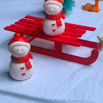 Lutke Miniaturni Sani Sani Božič Scena Dekor Igra Hiša Igrača DIY Kolorit Sled Otroci Igrače Darilo